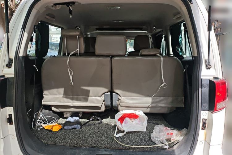 Used JAC Refine M4 2016 2.0L Manual Comfort Edition
