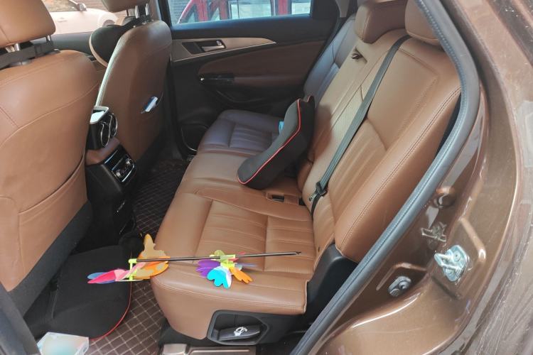 Used CHANGAN CS95 2017 2.0T Two-Wheel Drive Zhiyuan Edition
