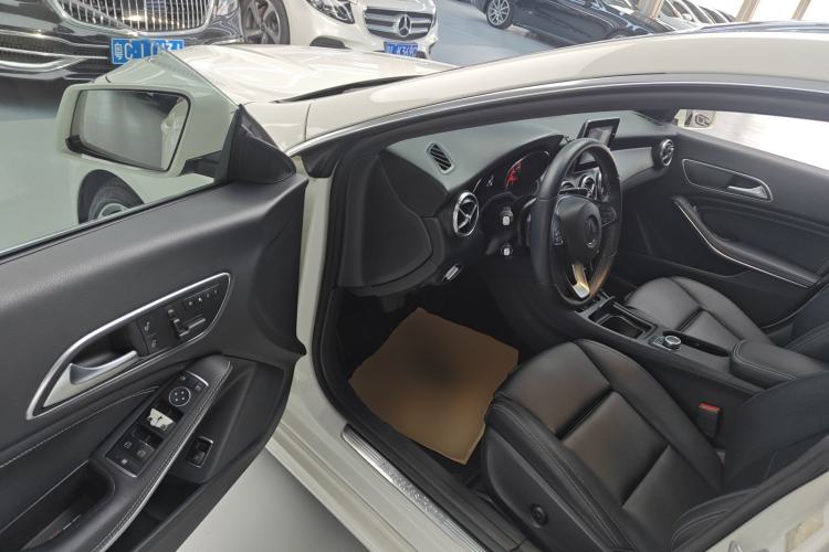 Used Mercedes-Benz GLA 2015 GLA 200
