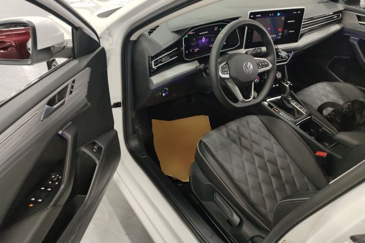 Used Volkswagen Sagitar 2025 300TSI DSG Excellence Edition Driver Seat