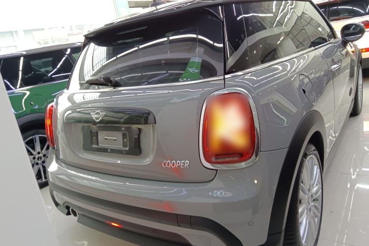 Used MINI 2022 Updated 1.5T COOPER Classic Edition
