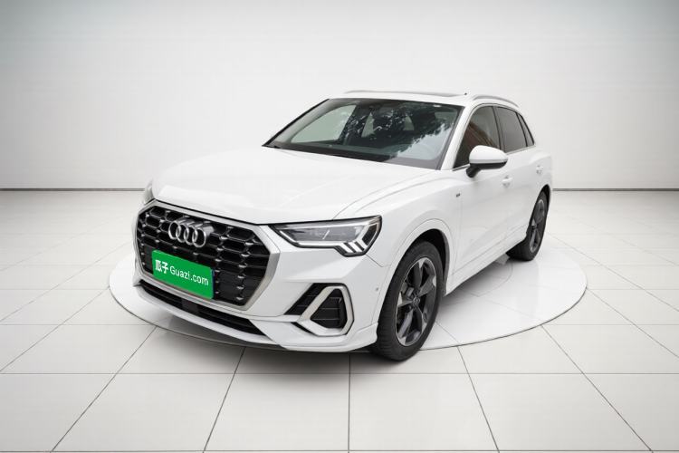 Used Audi Q3 2022 35 TFSI Fashion Dynamic Model