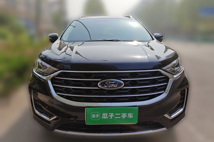 Used Ford Edge 2021 PLUS EcoBoost 245 Two-Wheel-Drive Platinum Edition 5 Seats Front