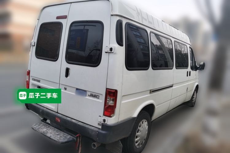 Used JMC Transit 2019 2.8T Commercial Version Long Wheelbase Mid-Roof 6-Seater Rear Single Tire China VI Emission Standard – JX493