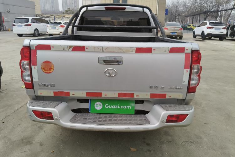 Used Great Wall Wingle 5 2017 2.0T European Version Diesel Two-Wheel Drive Elite Plus Big Double-Cab GW4D20D Rear