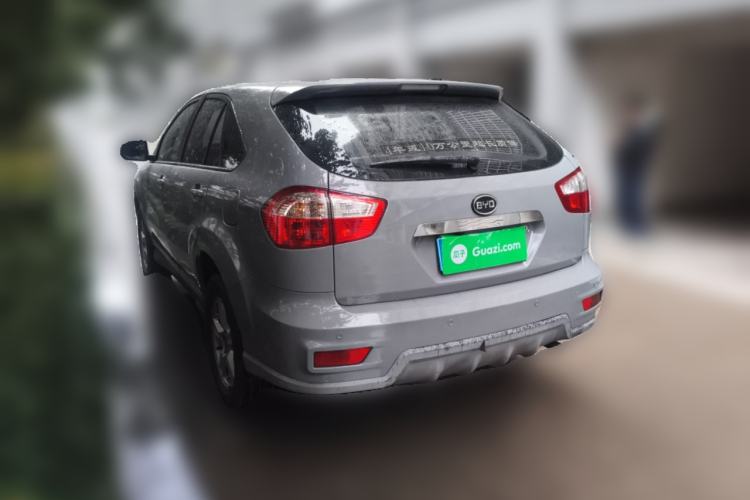 Used BYD S6 2013 Platinum Edition 2.0L Manual Luxury Model
