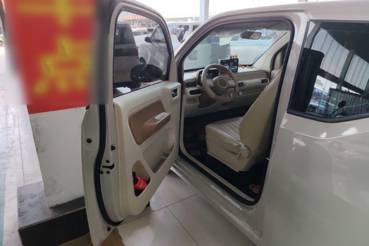 Used Wuling Hongguang MINIEV 2024 3rd Generation 215km Advanced Version