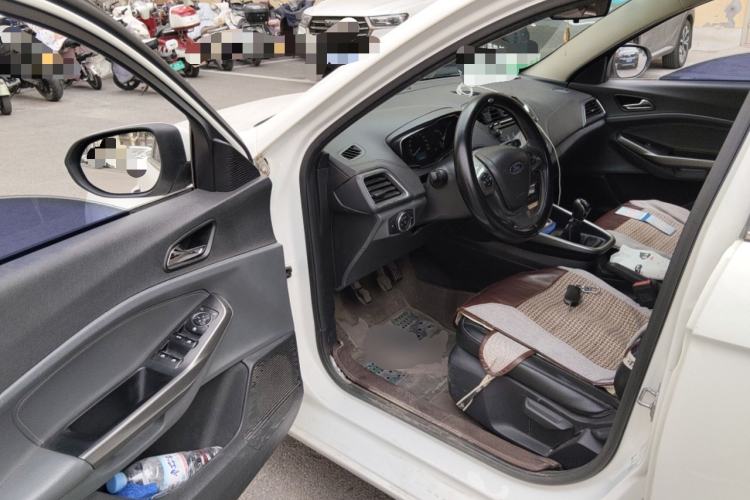 Used Ford Escort 2017 Happy Edition 1.5L Manual Fashion Model