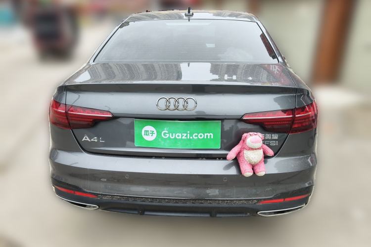 Used Audi A4L 2022 40 TFSI Luxury Dynamic Model
