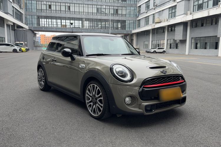Used MINI 2019 2.0T COOPER S Artist