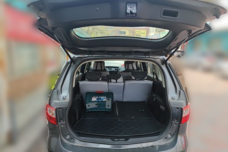 Used Mazda 5 2013 2.0L Automatic Comfort Edition
