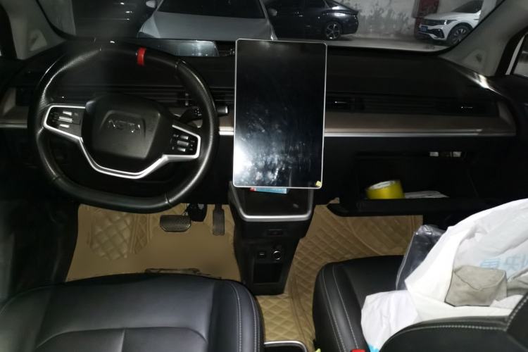 Used NETA V 2022 Long-Range Industry Custom Edition
