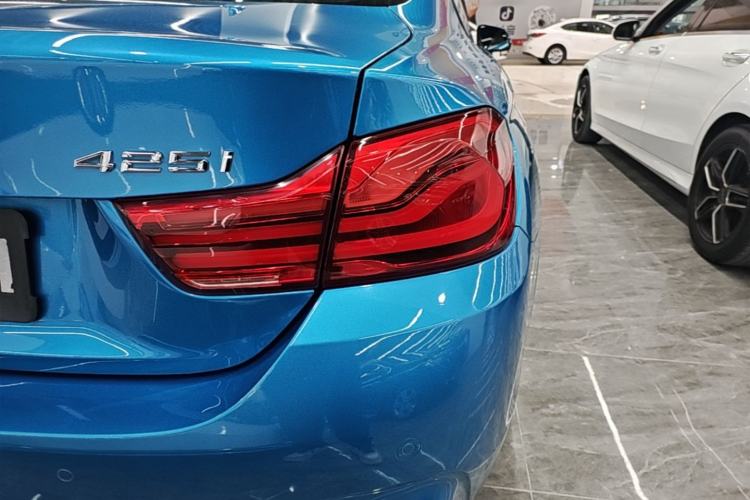 Used BMW 4 Series 2017 425i M Sport Package Right Rear Taillight