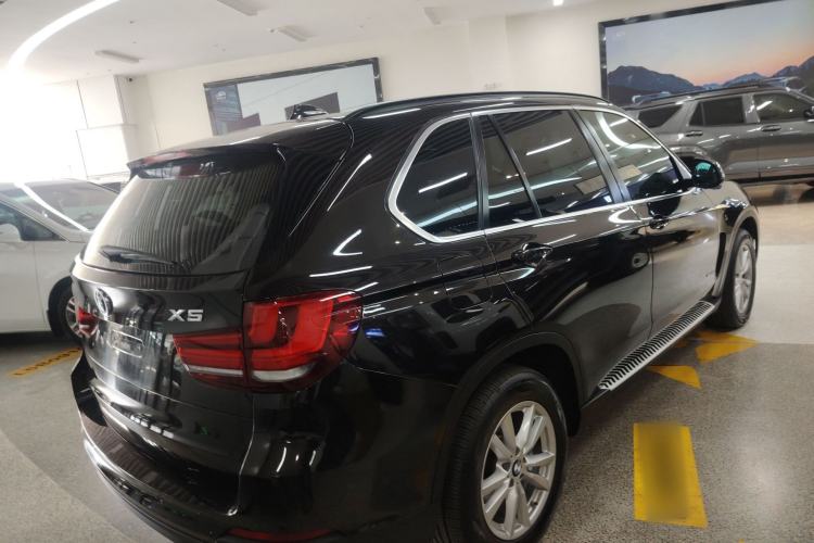 Used BMW X5 (Parallel Import) 2014 xDrive35i M Sport U.S. specification
