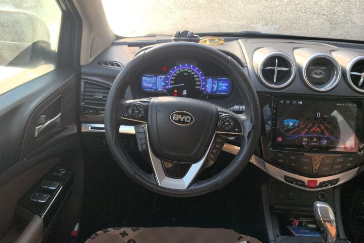 Used BYD S7 2016 2.0T Automatic Prestige Plus