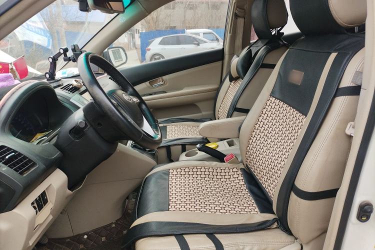 Used BYD S6 2012 2.0L Manual Luxury Version