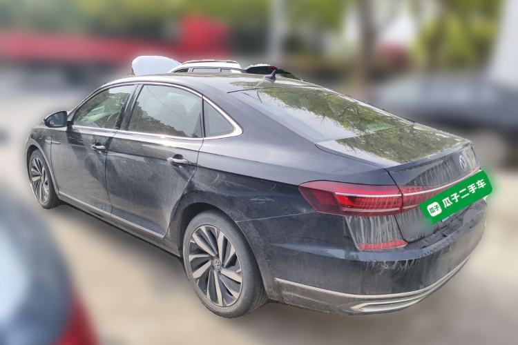 Used Volkswagen Passat 2022 330TSI Starry Elite Edition Rear Left 45 Deg