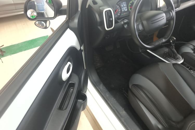 Used Roewe Clever 2022 311km QiQi BoBo Edition Driver Seat