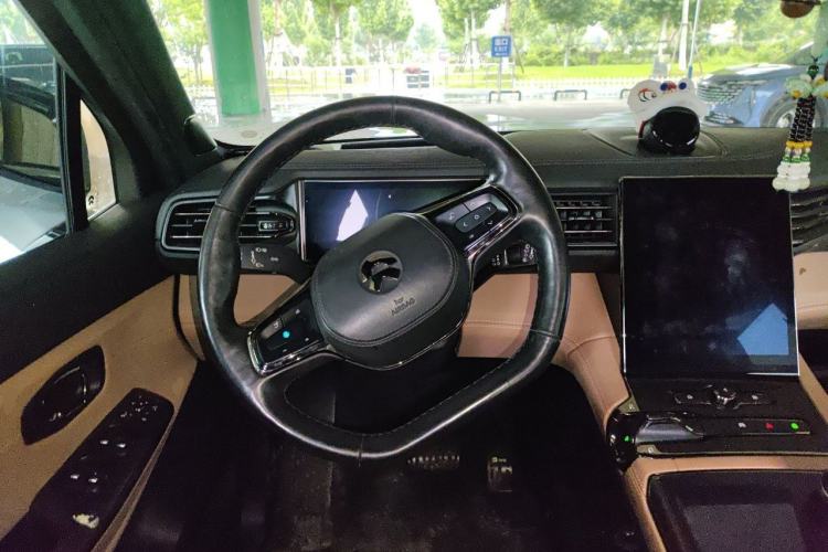 Used Nio ES8 2020 580 km Range Signature Edition Six-Seater Version
