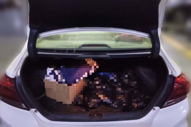 Used Honda Civic 2014 1.8L Automatic Classic Edition Trunk