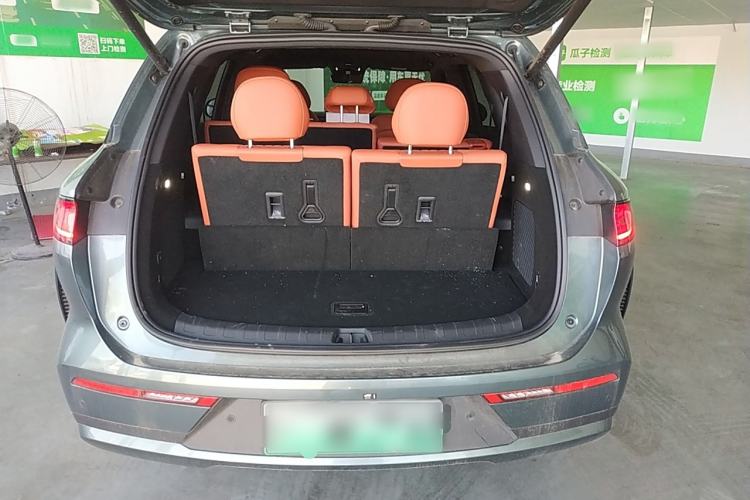 Used BYD Tang L 2025 EV 600KM All-Wheel-Drive LiDAR Flagship Model