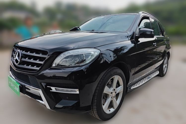 Used Mercedes-Benz M-Class 2014 ML 400 4MATIC Dynamic Model