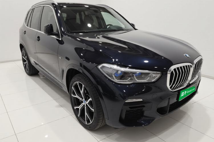 Used BMW X5 2019 xDrive40i Luxury Model with M Sport Package