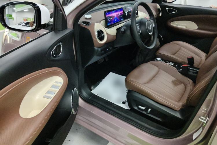 Used Wuling Bingo 2023 333 km Lingxi Connected+ Version
