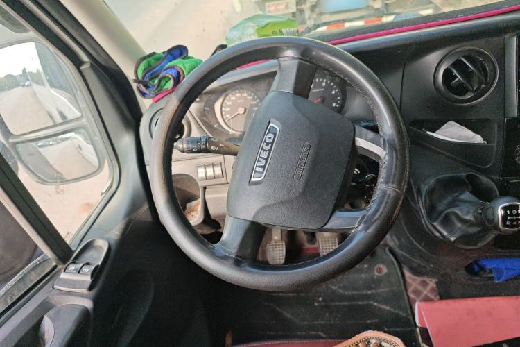 Used Iveco Eurocargo 2020 2.3T Manual Super Rui Short Wheelbase Low-Roof High-Performance F1A
