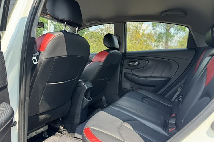 Used Luxgen U5 SUV 2017 1.6L CVT Prestige Edition
