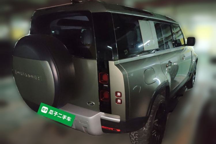 Used Land Rover Defender 2020 110 P400 SE Rear Right 45 Deg