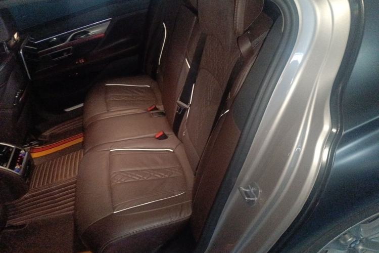 Used BMW 7 Series 2018 730Li Luxury Model Excellence Package
