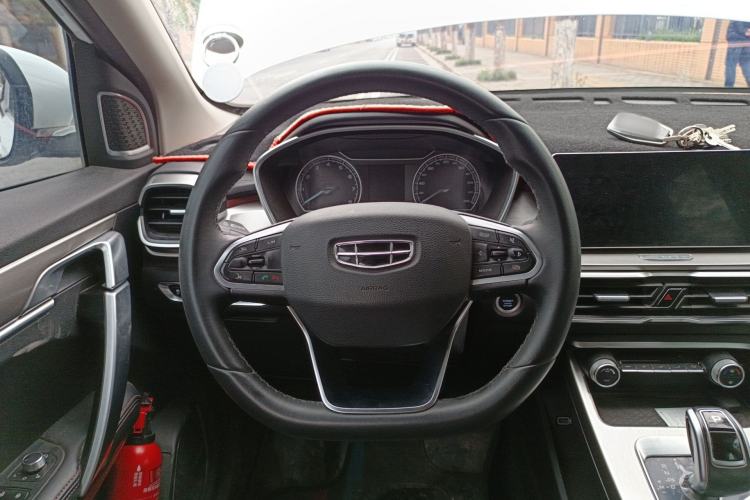 Used Geely Auto Coolray 2020 PRO 240T DCT Hunter
