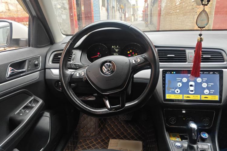 Used Volkswagen Gran Lavida 2017 180TSI DSG Comfort Edition
