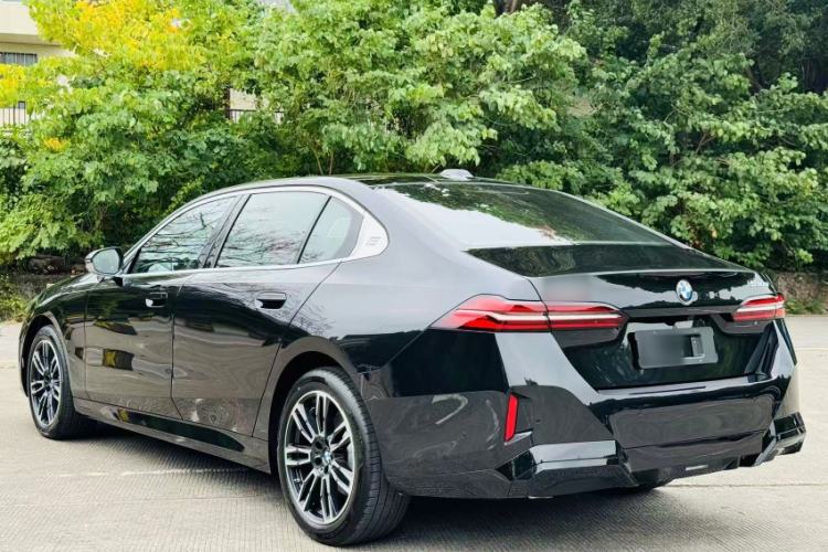 Used BMW 5 Series 2026 530Li Leading M Sport Package
