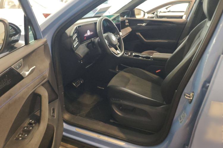 Used Volkswagen Tiguan L 2024 PRO 380TSI Four-Wheel Drive R-Line Smart Edition