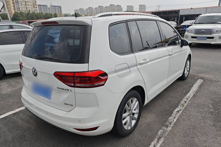 Used Volkswagen Touran 2018 Volkswagen Touran L 280TSI DSG Comfort Edition 7 Seats China V Emission Standard