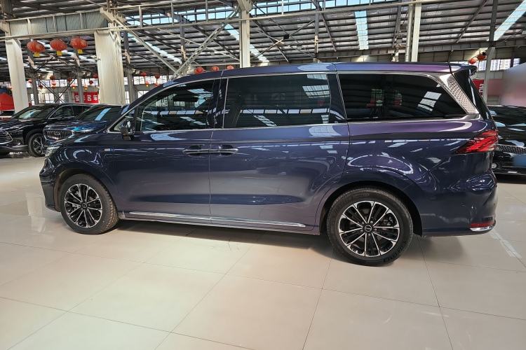 Used Roewe iMAX8 2021 400TGI Supreme Series Ultimate Edition
