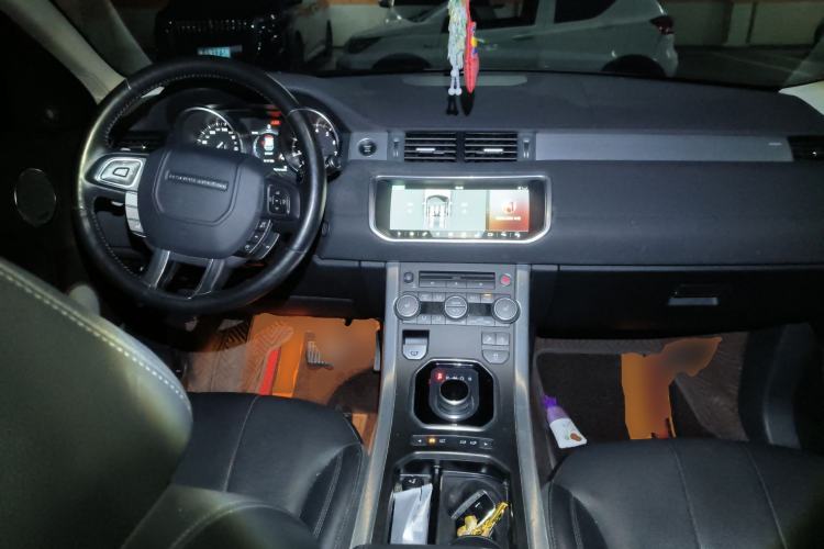 Used Land Rover Range Rover Evoque 2018 240 PS SE Smart Brilliance Edition
