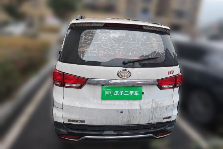 Used HYOSOW H3 2015 1.5L manual luxury version