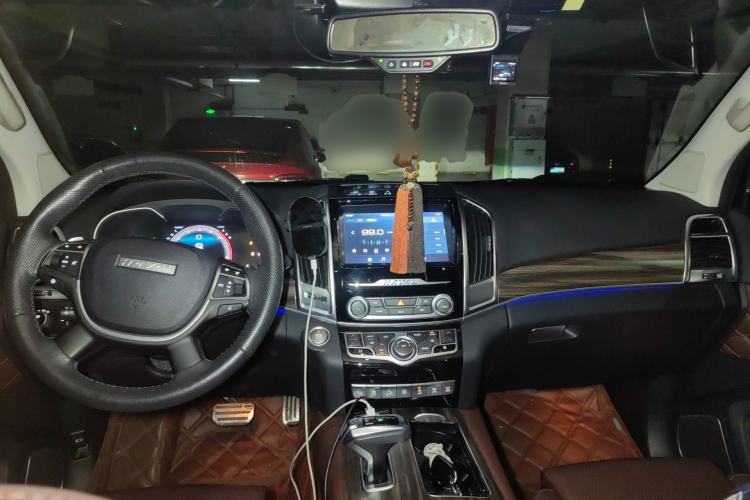 Used Haval H9 2020 2.0T Gasoline 4x4 Prestige 7-Seater Center Console