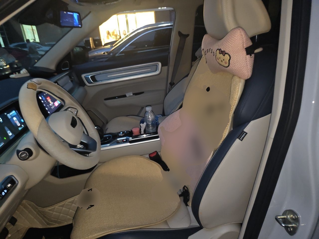 Geely Auto icon 2023 1.5TD Star Player — снимка 12