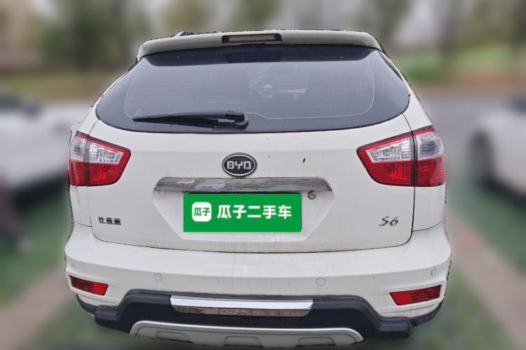 Used BYD S6 2013 Jingyue Edition 2.0L Manual Luxury Model 5 Seats

