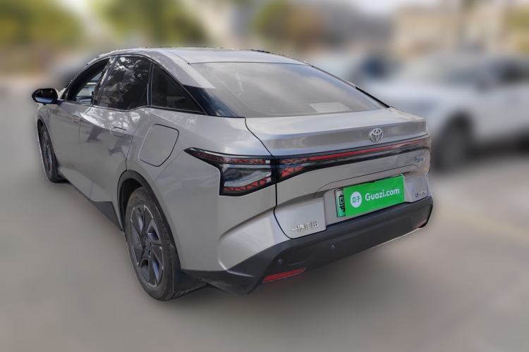 Used Toyota bZ3 2023 517 km Elite PRO Rear Left 45 Deg