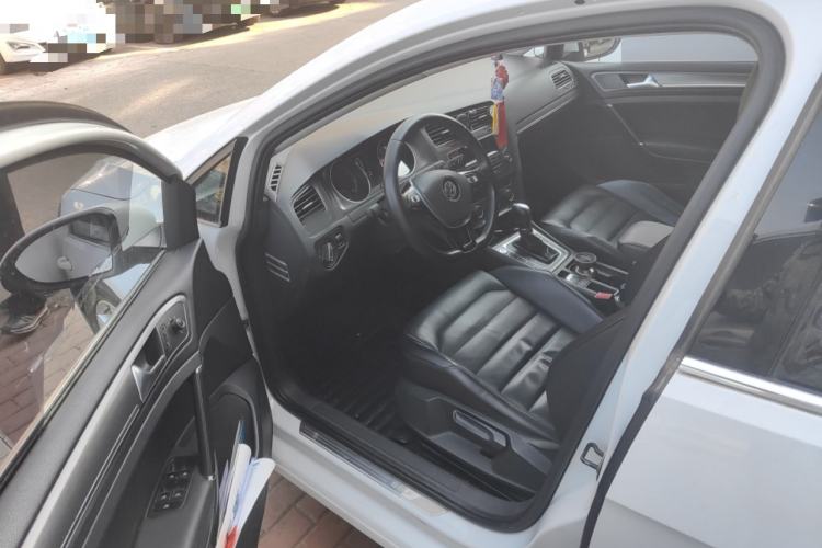 Used Volkswagen Golf 2014 1.4TSI Automatic Luxury Model