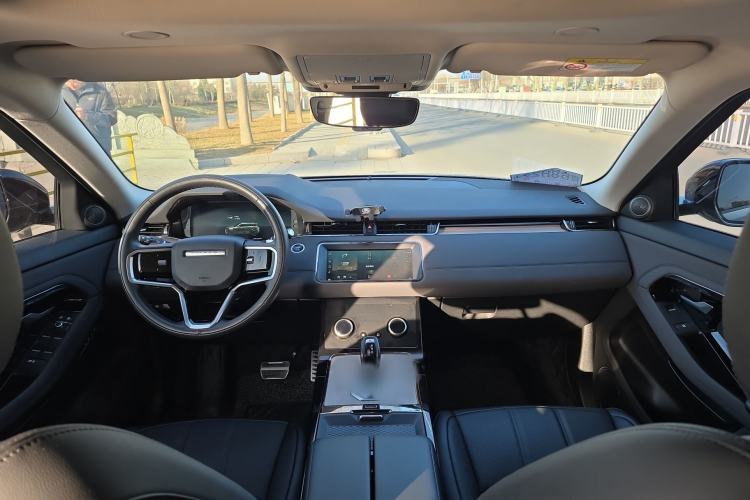 Used Land Rover Range Rover Evoque New Energy 2022 Aurora L P300e Plug-in Hybrid Electric Version