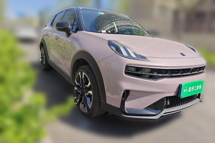 Used Lynk & Co 06 2023 Remix 1.5T Shero Front Right 45 Deg