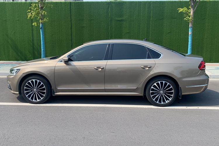 Used Volkswagen Passat 2016 330TSI DSG Prestige Edition
