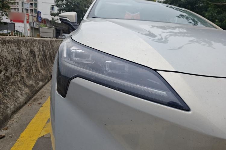 Used AION S Plus 2021 80 Ultra-Long Range Edition Right Front Headlight