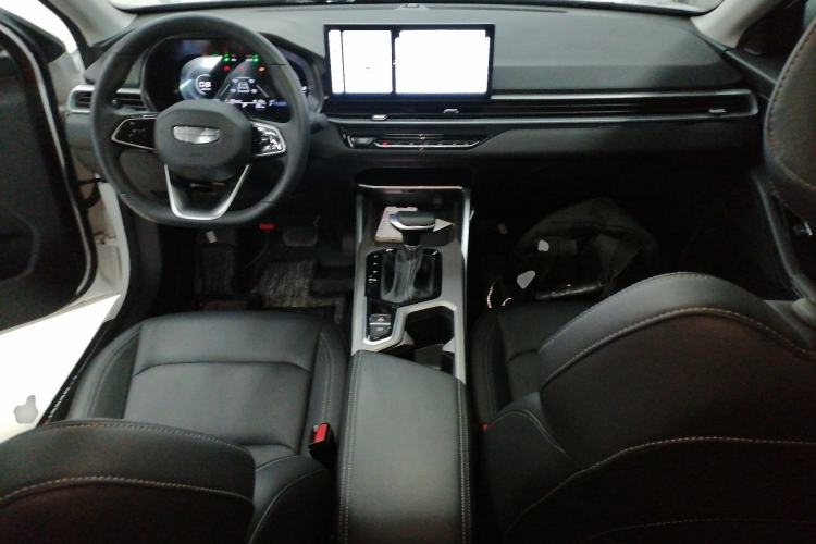 Used Geely Auto Emgrand 2025 4th Generation 1.5L CVT Longteng Edition
